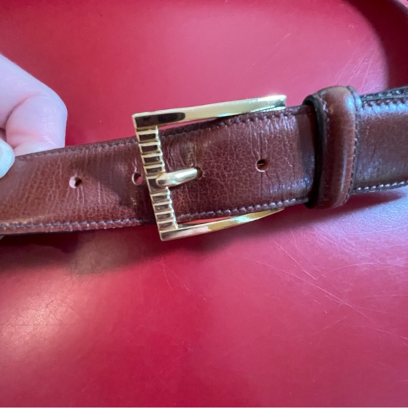 Trafalgar Leather Belt Men’s 36 Brown Gold Tone Buckle Made in USA Classic dress - Picture 5 of 12